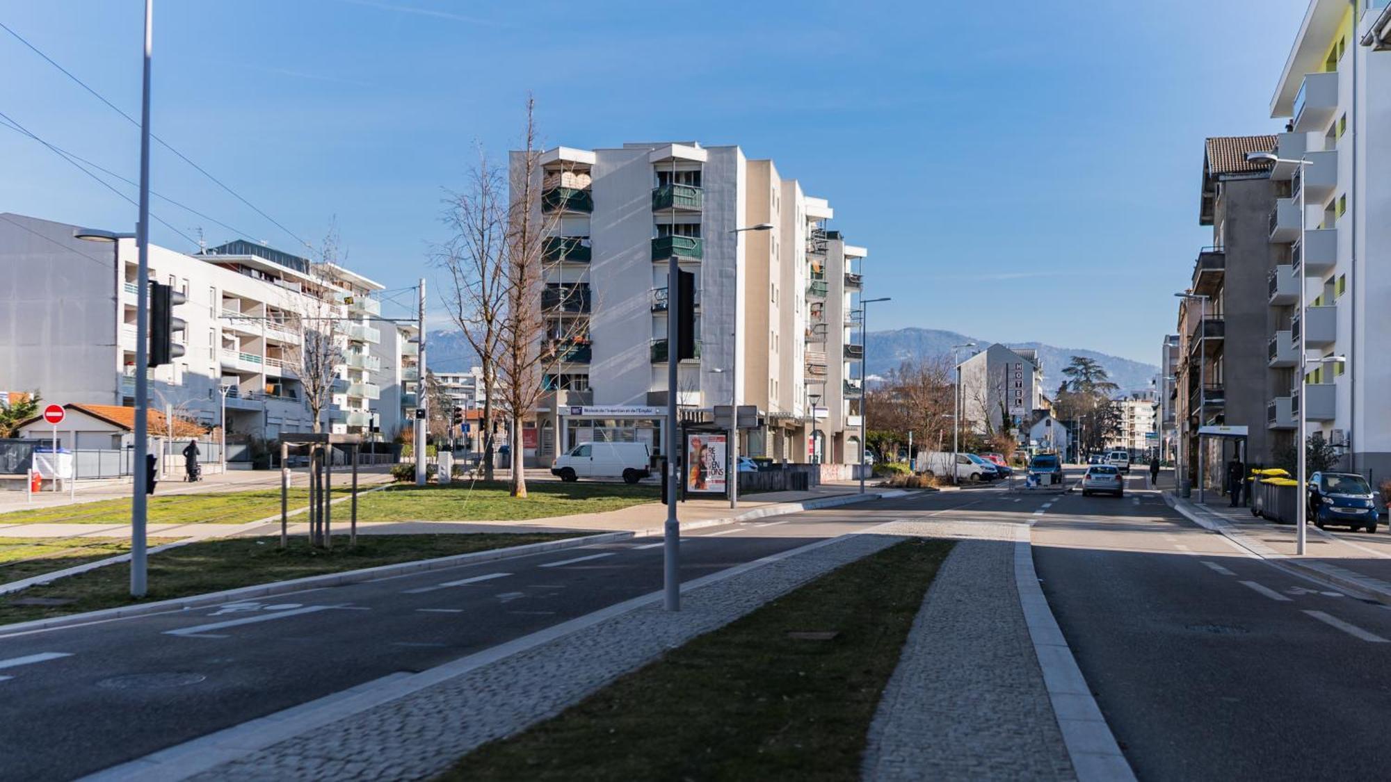 Lac-Montagne-Leman-Geneva, Garage, Tram Annemasse Dış mekan fotoğraf